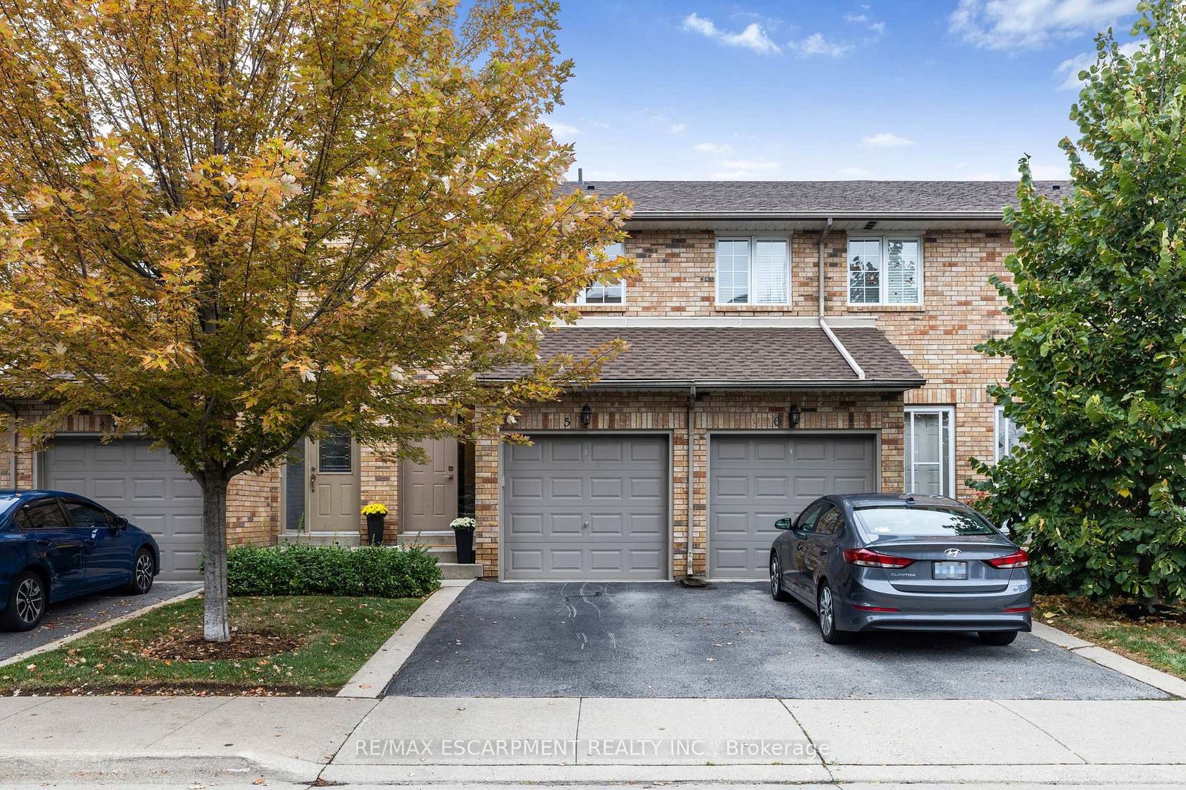 5 - 2015 Cleaver Avenue, Headon, Burlington 2