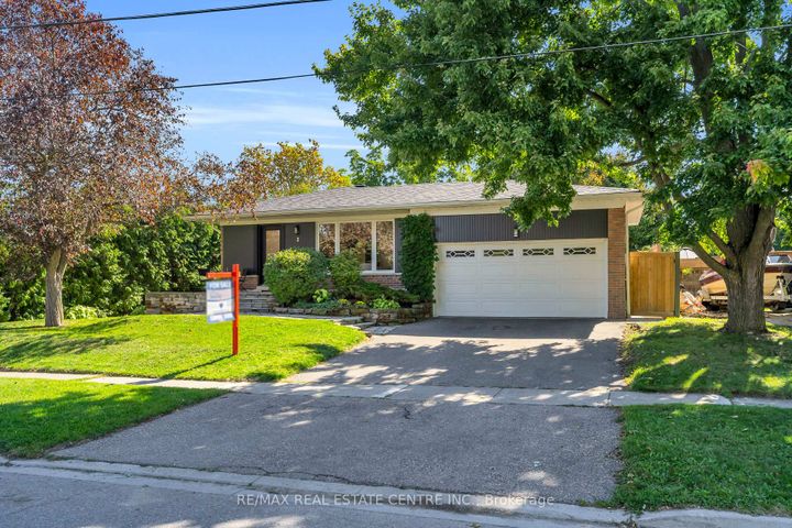 Photo 0 at 3 Stockman Crescent, Georgetown, Halton Hills