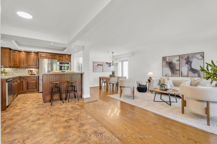 Photo 8 at 3 Stockman Crescent, Georgetown, Halton Hills