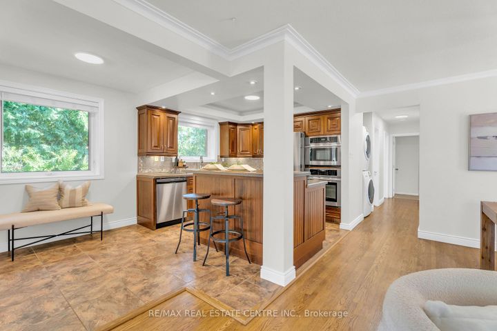 Photo 10 at 3 Stockman Crescent, Georgetown, Halton Hills