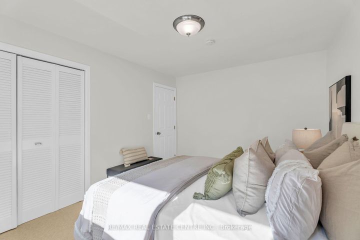 Photo 27 at 3 Stockman Crescent, Georgetown, Halton Hills