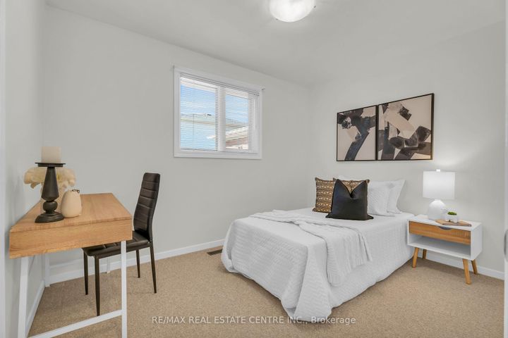 Photo 29 at 3 Stockman Crescent, Georgetown, Halton Hills