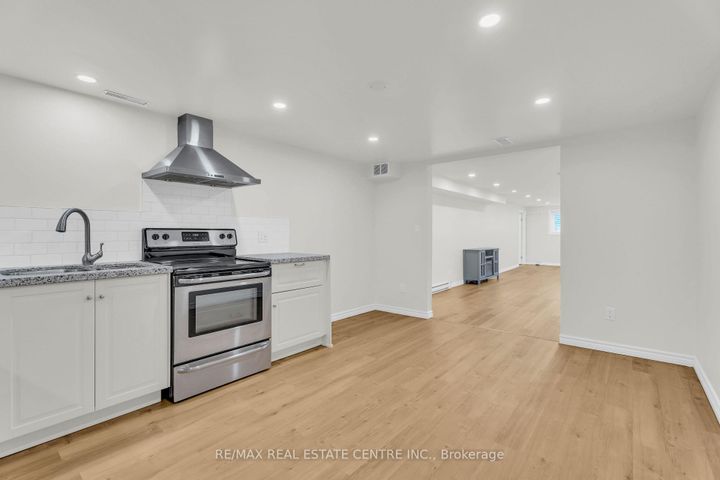 Photo 40 at 3 Stockman Crescent, Georgetown, Halton Hills
