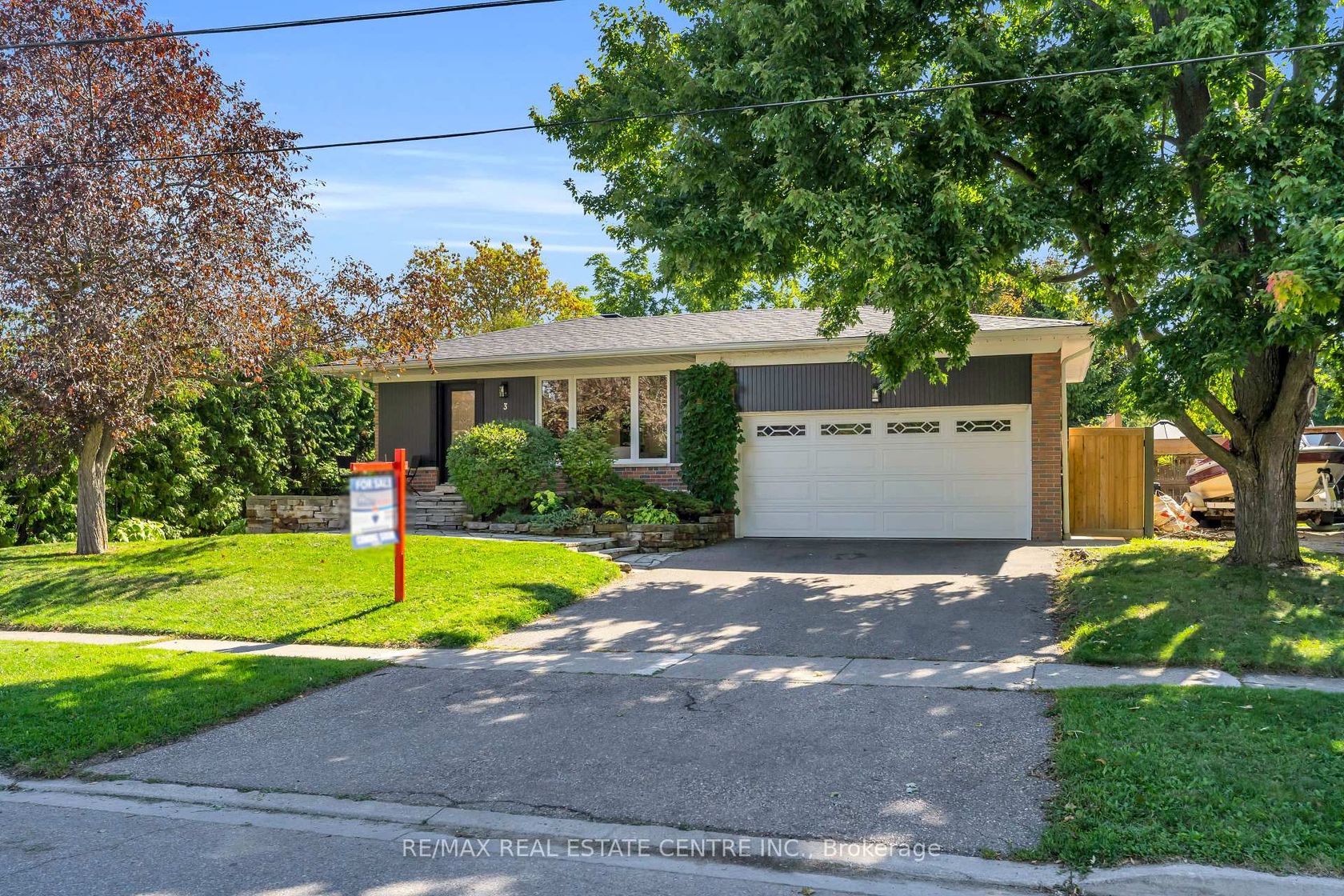 3 Stockman Crescent, Georgetown, Halton Hills 2