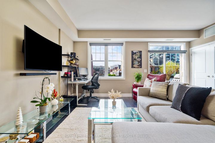 Photo 14 at 306 - 272 Georgian Drive, RO River Oaks, Oakville