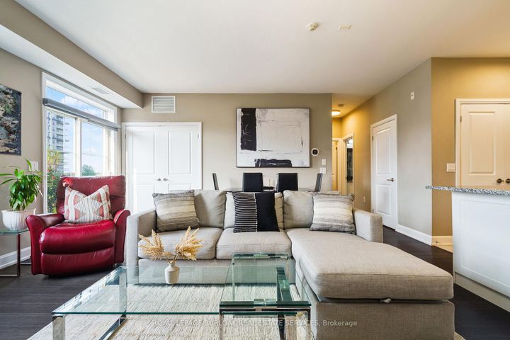 Photo 17 at 306 - 272 Georgian Drive, RO River Oaks, Oakville
