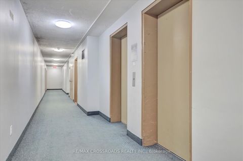 Photo 4 at 807 - 99 Blackwell Avenue, Malvern, Toronto