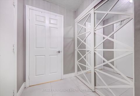 Photo 6 at 807 - 99 Blackwell Avenue, Malvern, Toronto