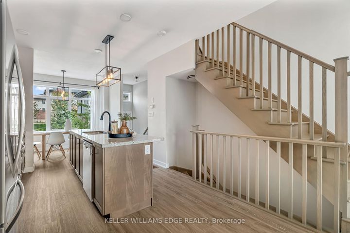 Photo 10 at 19 Mulhollard Lane, Ancaster, Hamilton