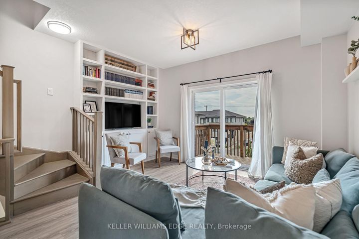Photo 14 at 19 Mulhollard Lane, Ancaster, Hamilton