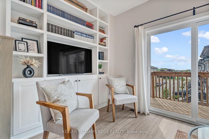 Photo 15 at 19 Mulhollard Lane, Ancaster, Hamilton