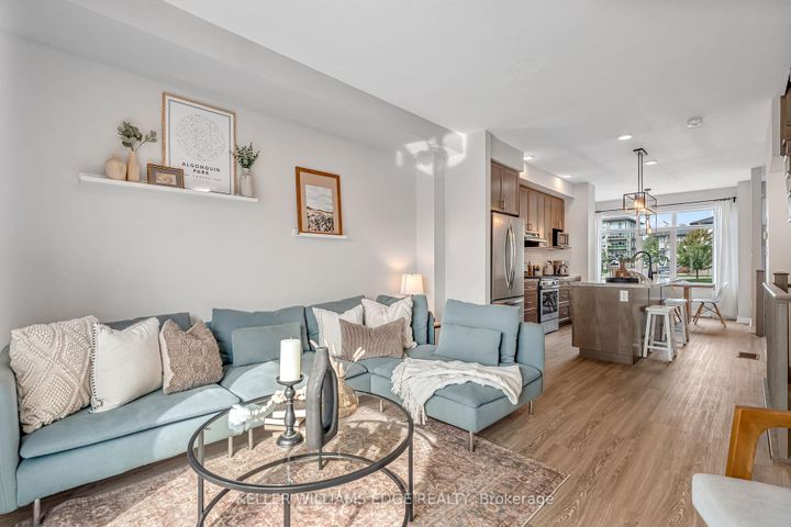 Photo 18 at 19 Mulhollard Lane, Ancaster, Hamilton