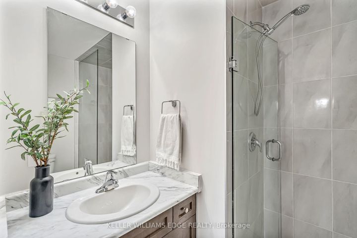 Photo 25 at 19 Mulhollard Lane, Ancaster, Hamilton