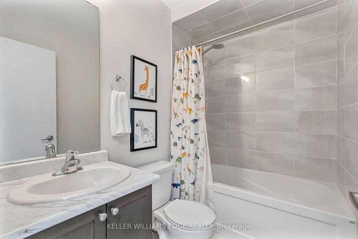 Photo 27 at 19 Mulhollard Lane, Ancaster, Hamilton