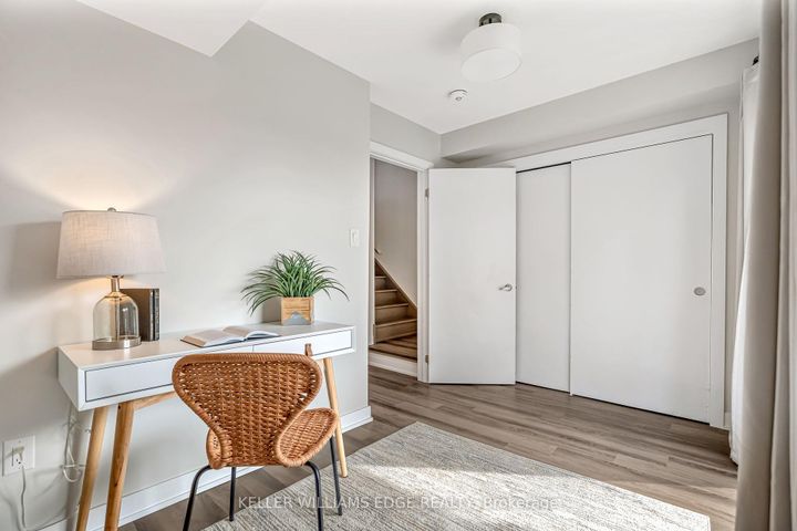 Photo 33 at 19 Mulhollard Lane, Ancaster, Hamilton
