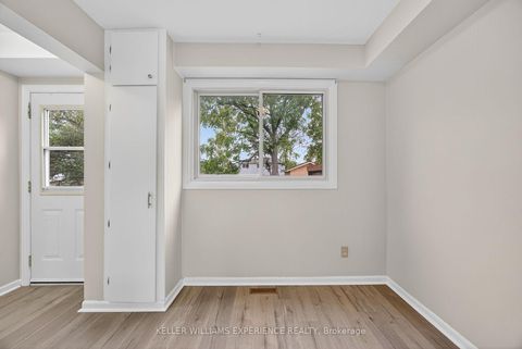 Photo 6 at 79 CARLTON Road, Cundles East, Barrie