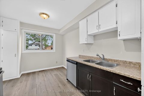 Photo 13 at 79 CARLTON Road, Cundles East, Barrie