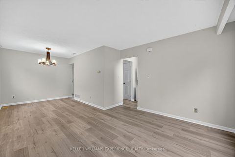 Photo 15 at 79 CARLTON Road, Cundles East, Barrie