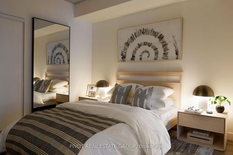 Photo 8 at 336 - 1050 Eastern Avenue, The Beaches, Toronto