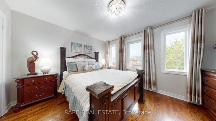 Photo 24 at 68 Kirkbride Crescent, Maple, Vaughan