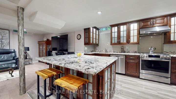 Photo 32 at 68 Kirkbride Crescent, Maple, Vaughan