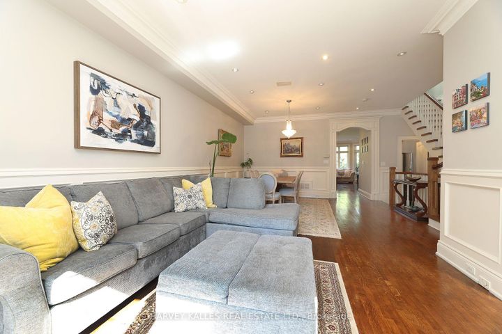 Photo 5 at 370 Douglas Avenue, Nortown, Toronto