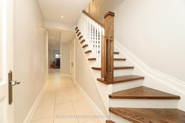 Photo 30 at 370 Douglas Avenue, Nortown, Toronto