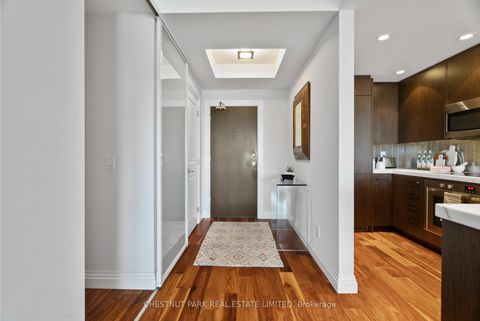 Photo 3 at 720 - 1 Benvenuto Place, Casa Loma, Toronto