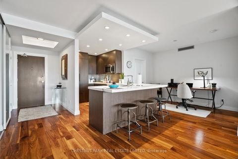 Photo 5 at 720 - 1 Benvenuto Place, Casa Loma, Toronto