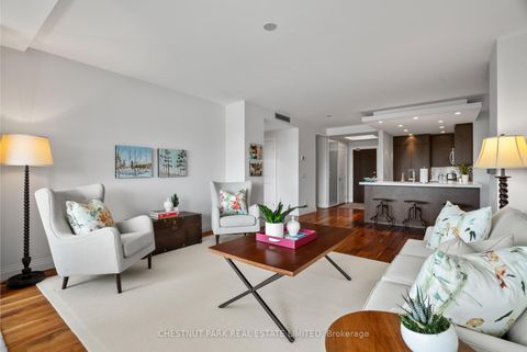 Photo 9 at 720 - 1 Benvenuto Place, Casa Loma, Toronto
