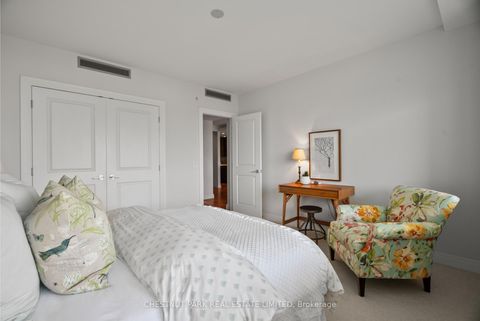 Photo 20 at 720 - 1 Benvenuto Place, Casa Loma, Toronto