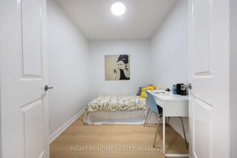 Photo 2 at 2216 - 31 Bales Avenue, Willowdale East, Toronto
