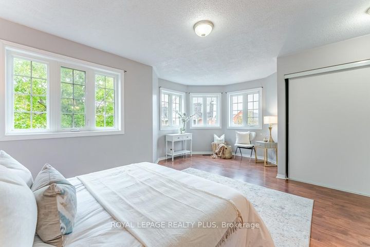 Photo 25 at 69 - 6830 Meadowvale Town Centre, Meadowvale, Mississauga