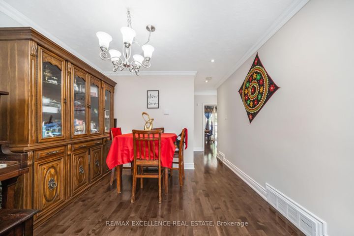 Photo 8 at 43 Porchester Drive, Woburn, Toronto