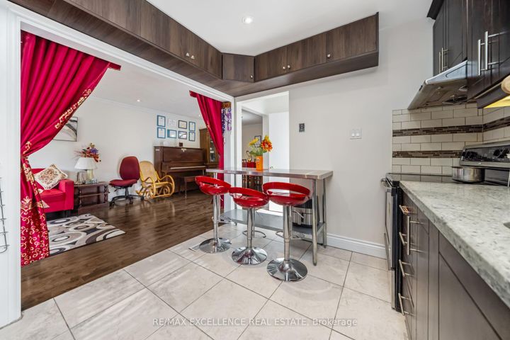 Photo 12 at 43 Porchester Drive, Woburn, Toronto
