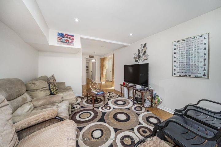 Photo 28 at 43 Porchester Drive, Woburn, Toronto
