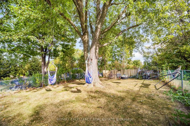 Photo 36 at 43 Porchester Drive, Woburn, Toronto