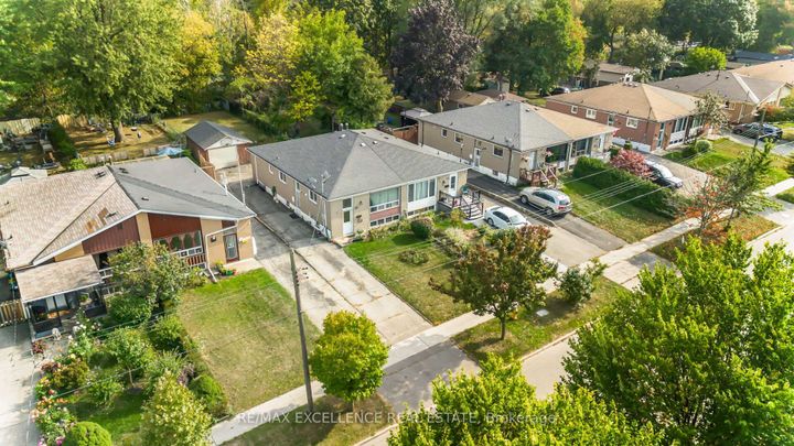 Photo 38 at 43 Porchester Drive, Woburn, Toronto
