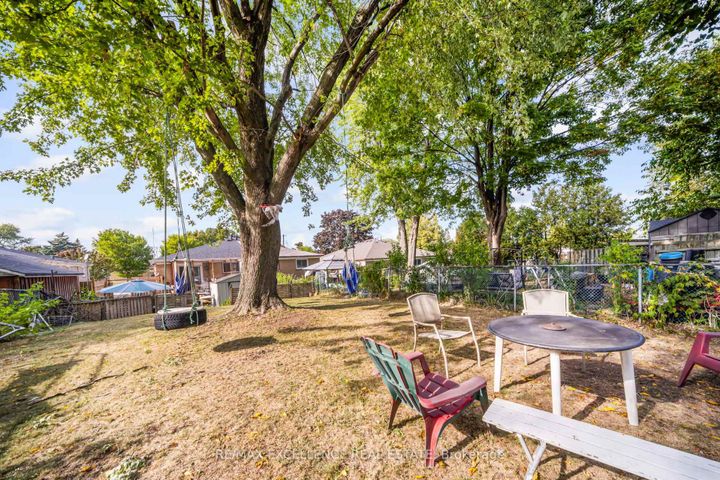Photo 40 at 43 Porchester Drive, Woburn, Toronto