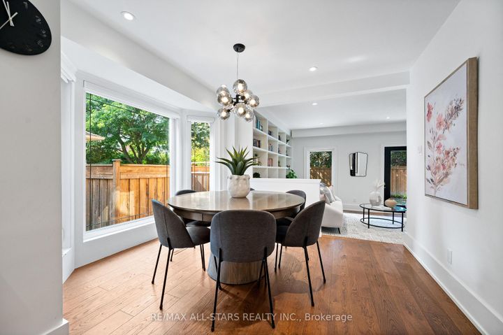 Photo 18 at 45 Rosemead Close, Unionville, Markham