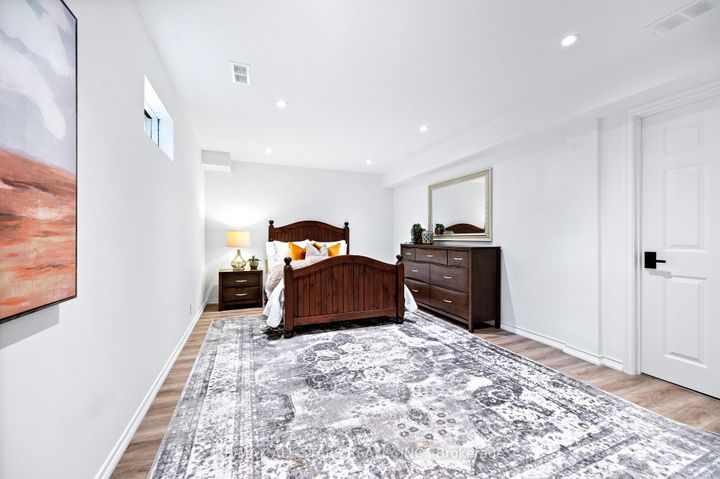 Photo 43 at 45 Rosemead Close, Unionville, Markham