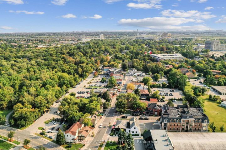 Photo 48 at 45 Rosemead Close, Unionville, Markham