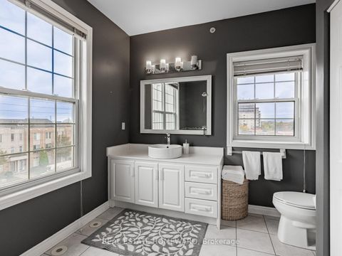 Photo 21 at 964A The Queensway, Queensway, Toronto