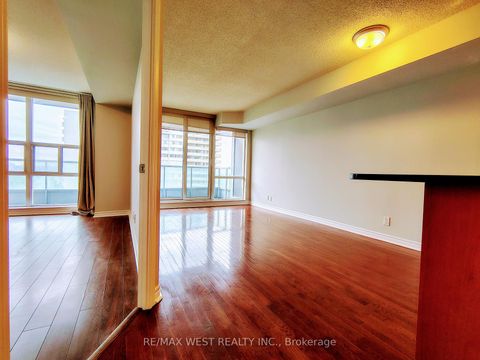 Photo 8 at 1301 - 1 Elm Drive W, City Centre, Mississauga