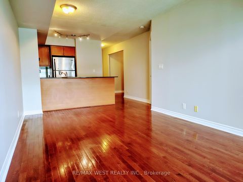 Photo 9 at 1301 - 1 Elm Drive W, City Centre, Mississauga