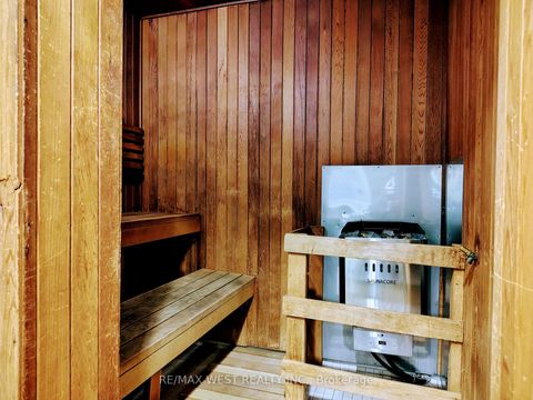 Photo 21 at 1301 - 1 Elm Drive W, City Centre, Mississauga