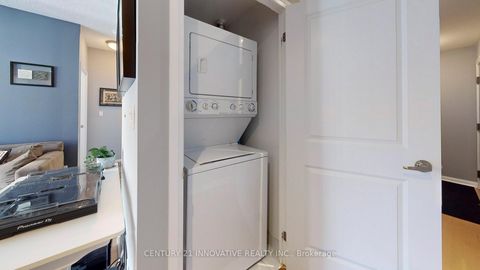 Photo 15 at 1510 - 35 Hayden Street E, Yonge Corridor, Toronto