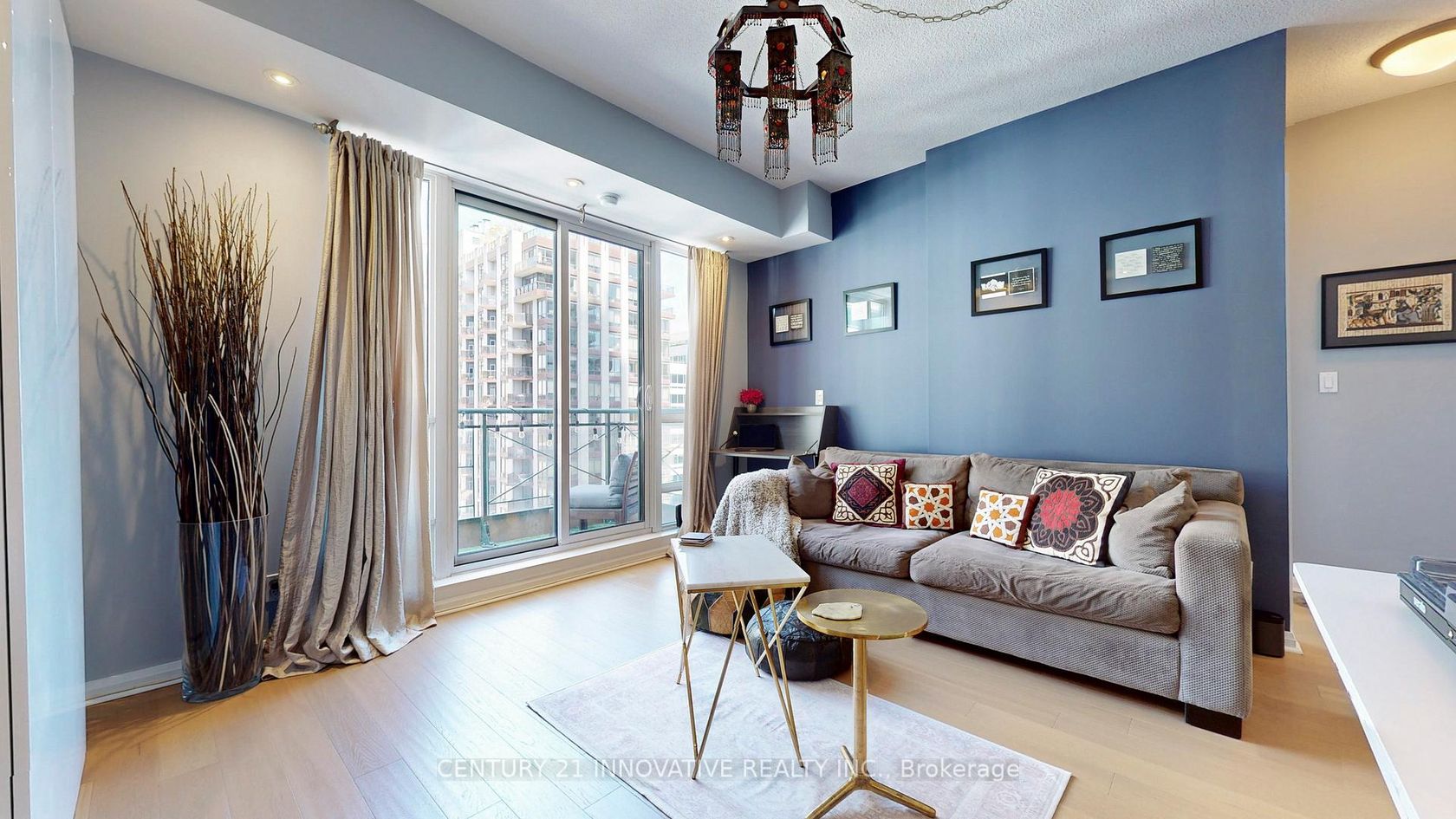 1510 - 35 Hayden Street E, Yonge Corridor, Toronto photo number 2 1510 - 35 Hayden Street E, Yonge Corridor, Toronto photo number 2