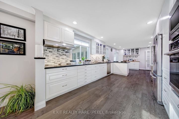 Photo 11 at 35 Ridgehill Drive, Brampton South, Brampton