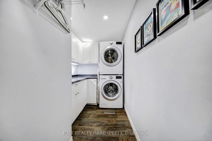 Photo 24 at 35 Ridgehill Drive, Brampton South, Brampton